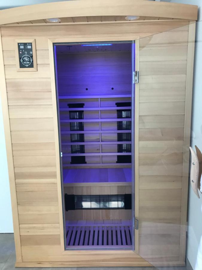 Wellness Ferienhaus 멕헤르니흐 외부 사진
